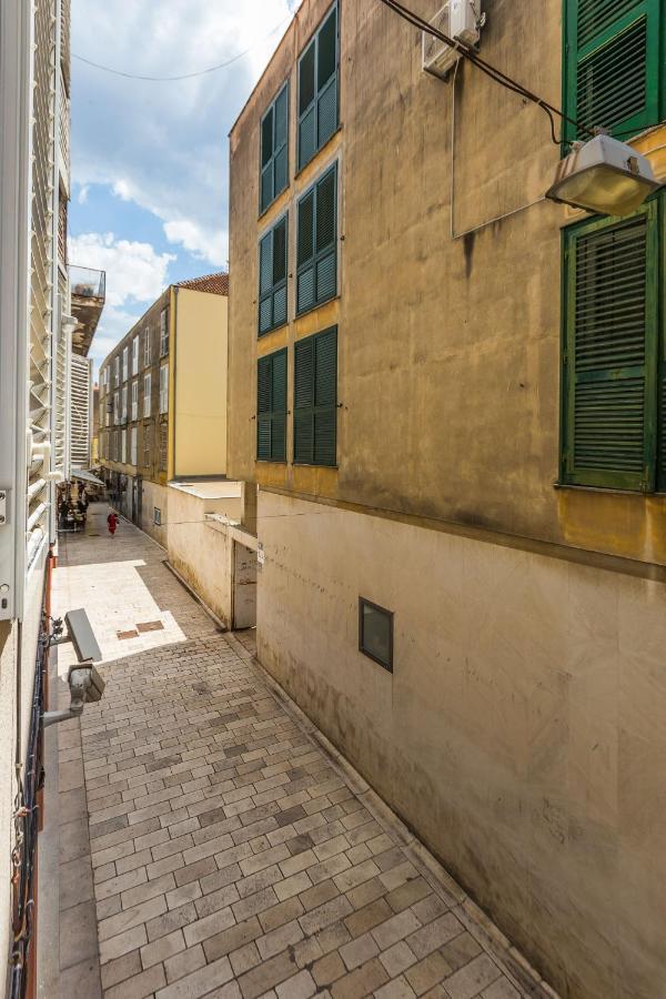 Karla'S Exclusive Central Apartment Zadar Exterior photo